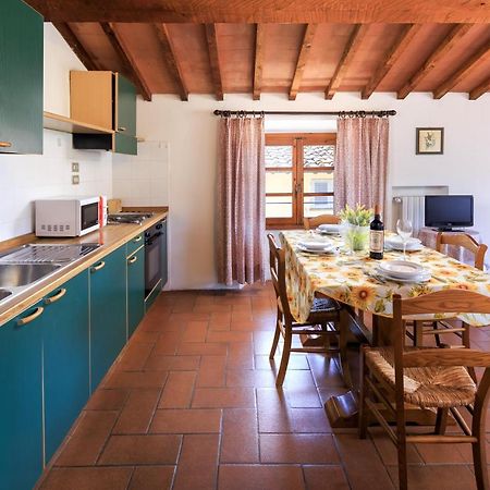 Agriturismo Fattoria Di Sommaia Calenzano Bagian luar foto