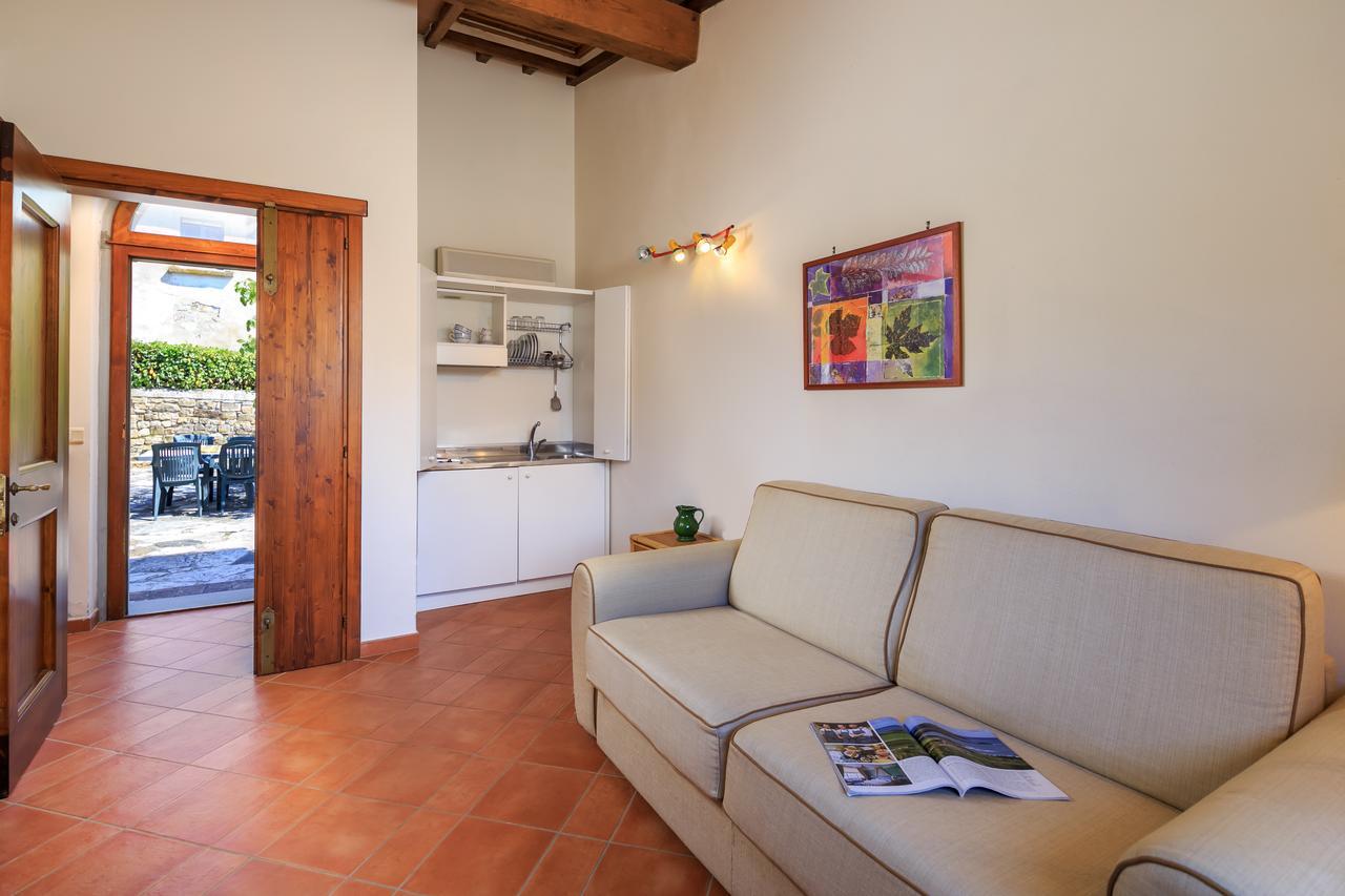 Agriturismo Fattoria Di Sommaia Calenzano Bagian luar foto
