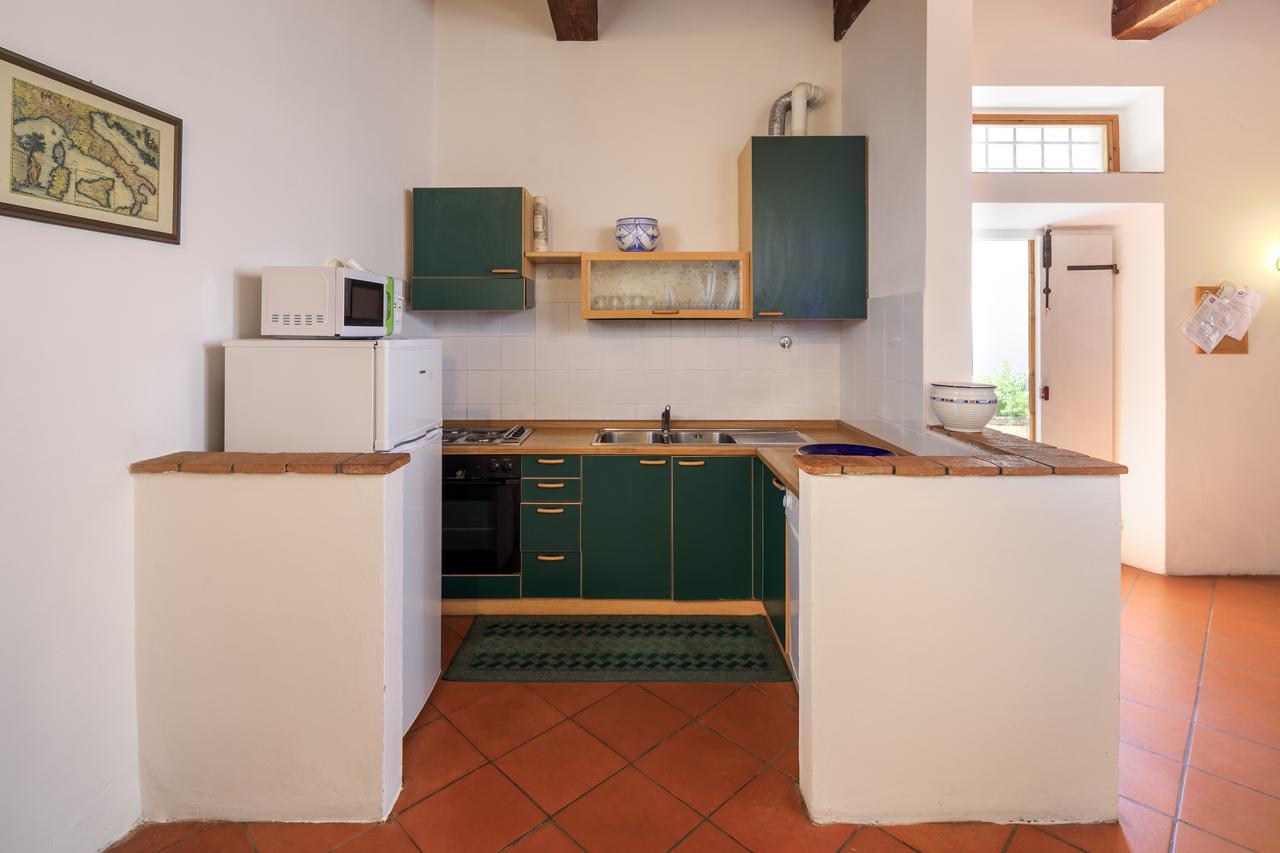 Agriturismo Fattoria Di Sommaia Calenzano Bagian luar foto